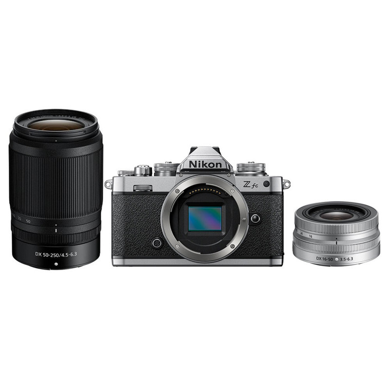 Nikon Z FC + Z DX 16-50 mm f3.5 - 6.3 VR  + Z DX 50-250 mm f4.6-6.3  VR