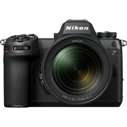 Nikon Z6 III + Z 24-70 mm...