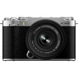 Fujifilm X-M5 + 15-45 mm...