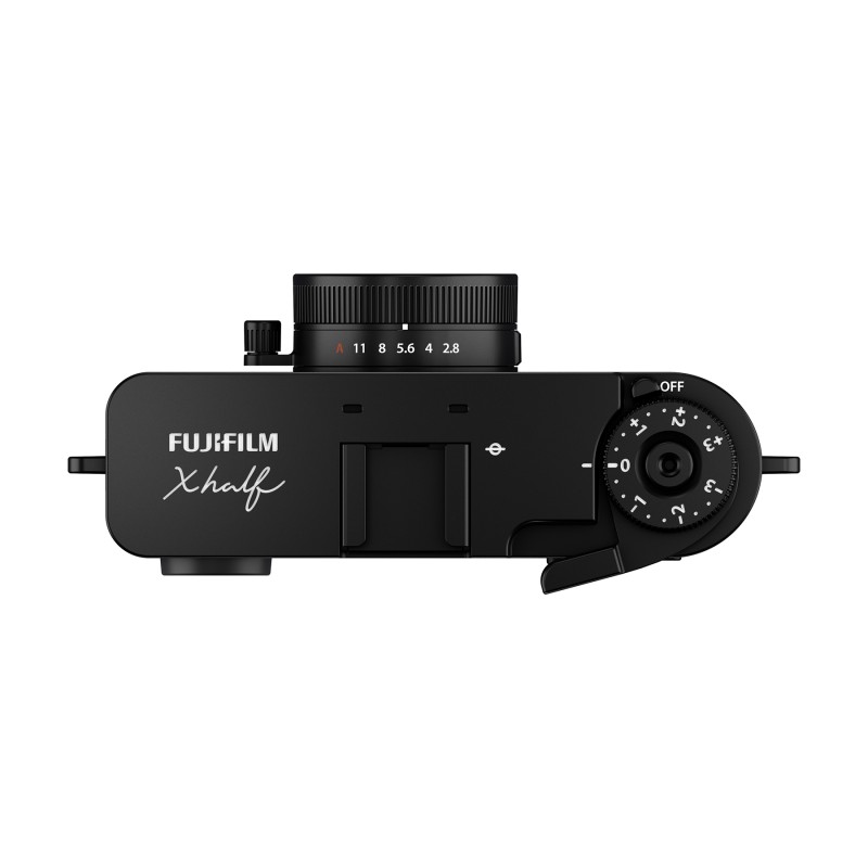 Fujifilm X Half Noir + carte mémoire de 32 Gb offerte